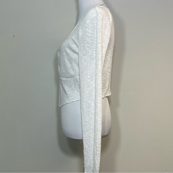 •new• WILD FABLE Sweetheart Long Sleeve Crop - Picture 5 of 9